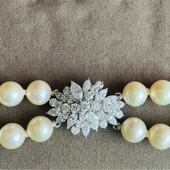 Vintage Fantasia By DeSerio Double Strand Simulated Pearl Necklace With … - Picture 9 of 15